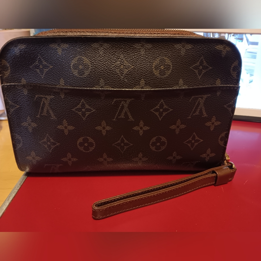 LV ORSAY